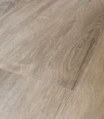 Piso vinílico c/click CAIRO OAK 6 mm (5 mm + 1 mm EVA) 2.22m2